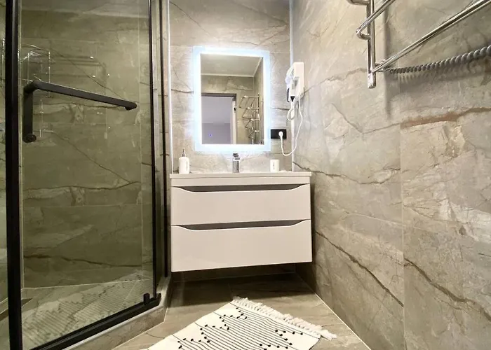 вікторія Hotel *